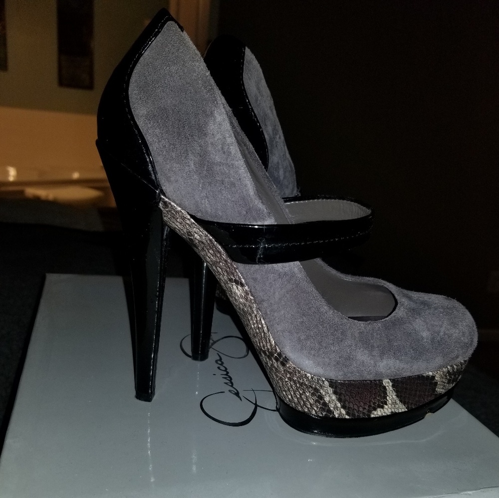 Jessica Simpson heels